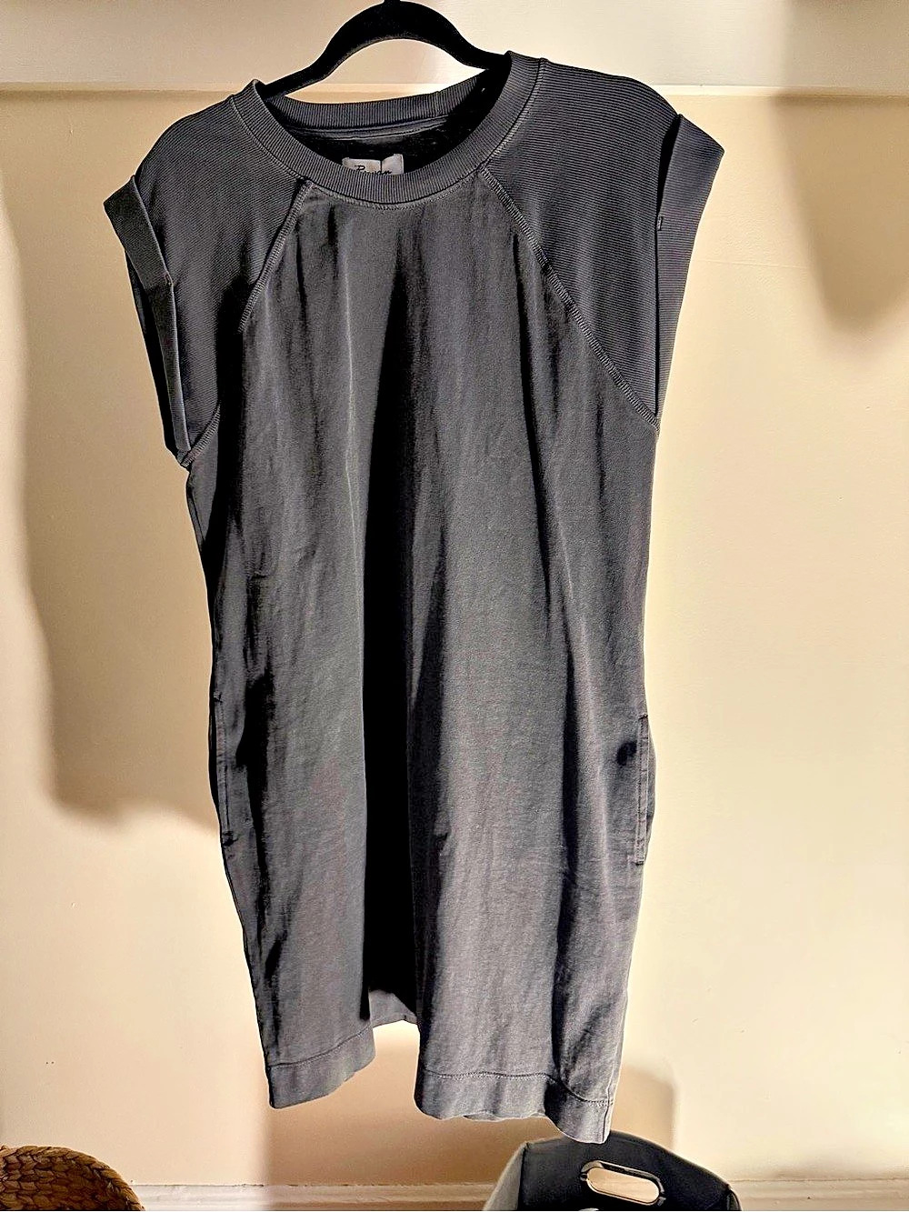 Rowan Estelle Cap-Sleeve Raglan Terry Sweatshirt Black Sleeveless Top NWT